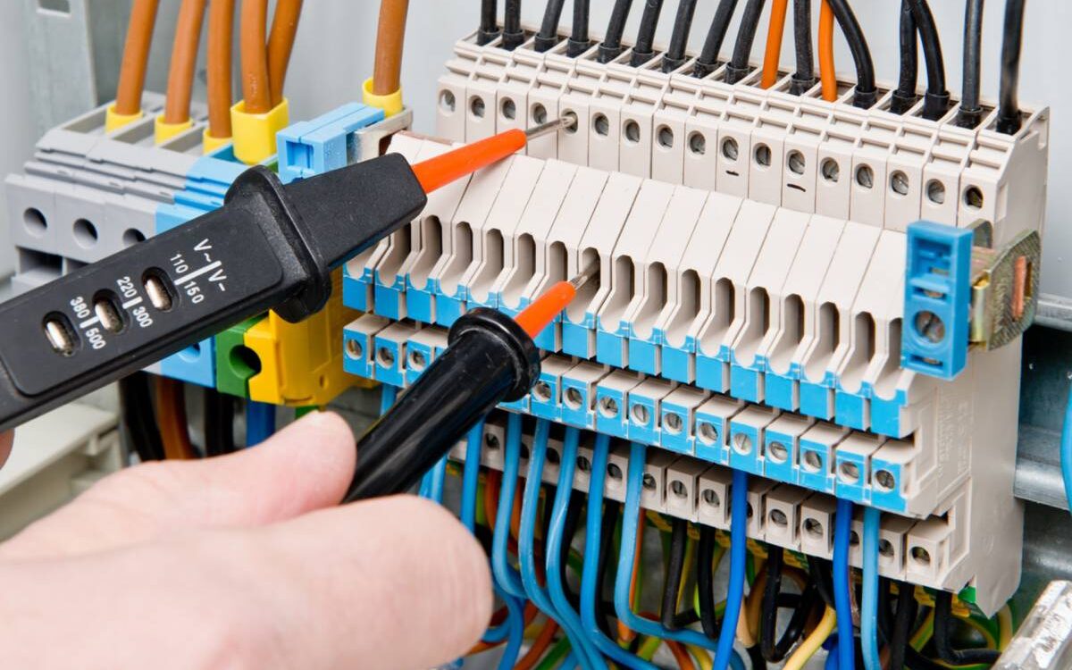 Électricien pour professionnels – Lunéville, Dombasle-sur-Meurthe Nancy